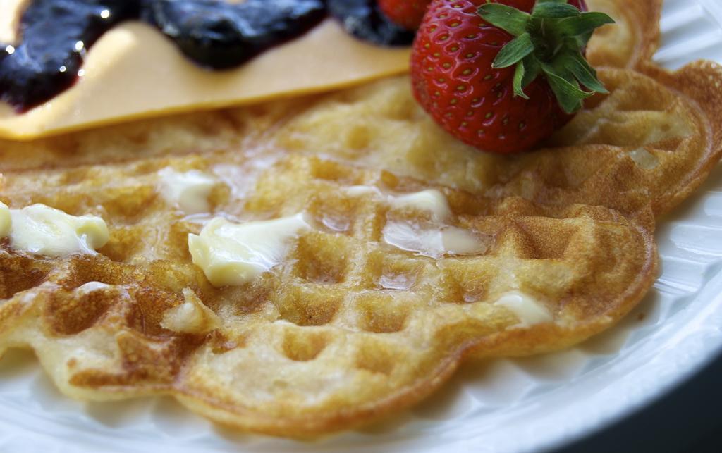 Bed & Waffles, Tromso Hotell Exteriör bild